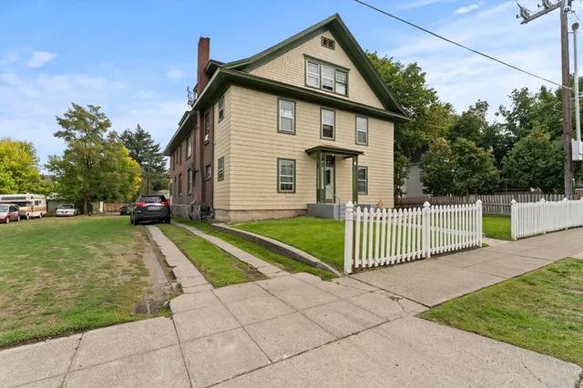 $999,999 | 1414 North Lincoln Street, Spokane, WA 99201