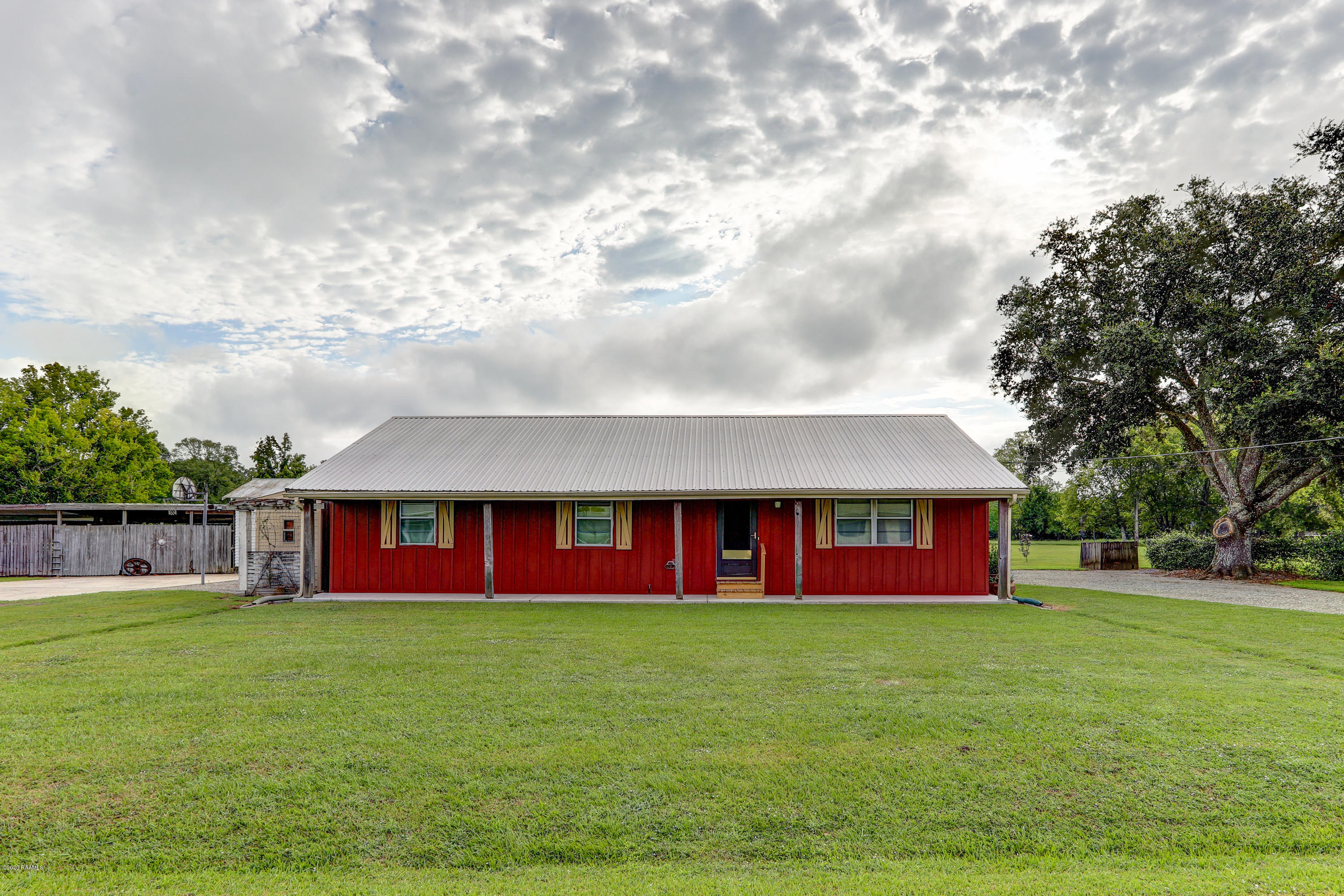 106 Leblanc Road Lafayette, LA 70501 - Photo 1 of 30 Gallery Image 1