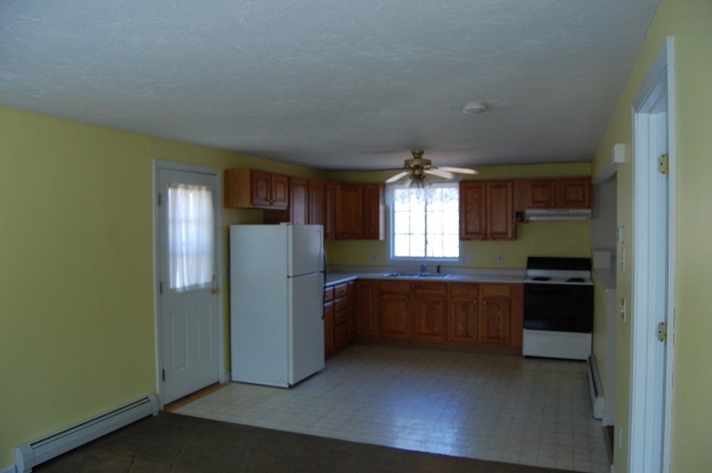 122 East Charlton Road Spencer, MA 01562 - Photo 23 of 30 Gallery Image 23