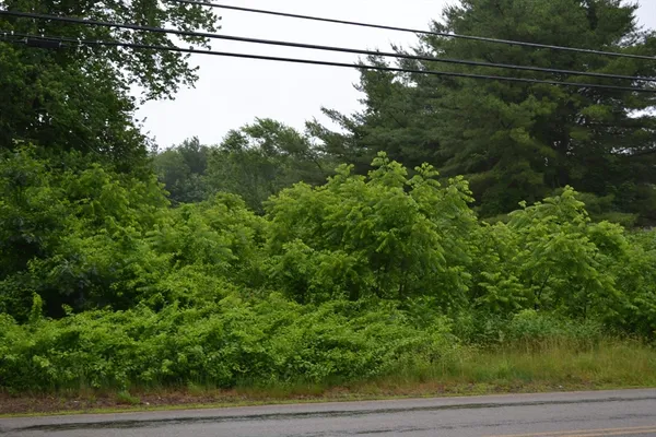 $115,000 | 32 Quaboag Street, Brookfield, MA 01506