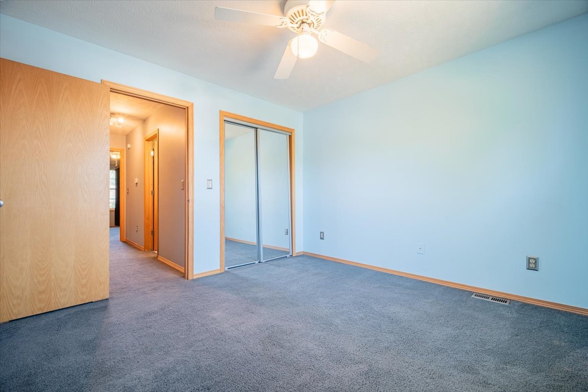1602 1/2 Beech Street Normal, IL 61761 - Photo 8 of 12 Gallery Image 8