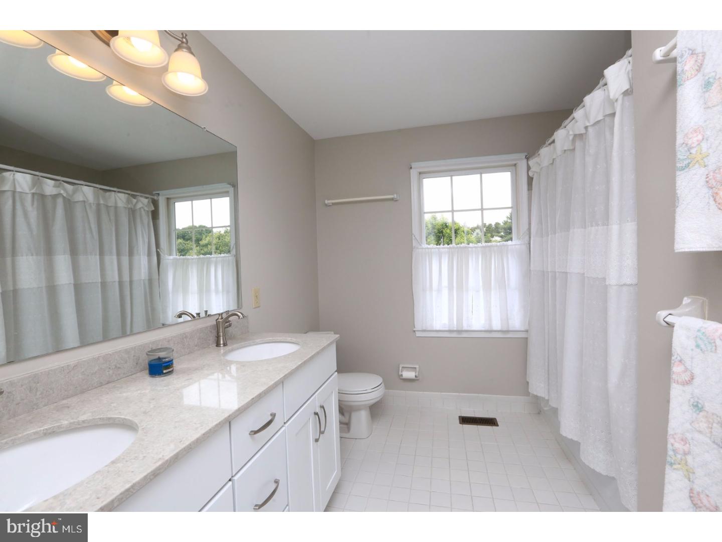 802 Country Road Downingtown, PA 19335 - Photo 19 of 25 Gallery Image 19