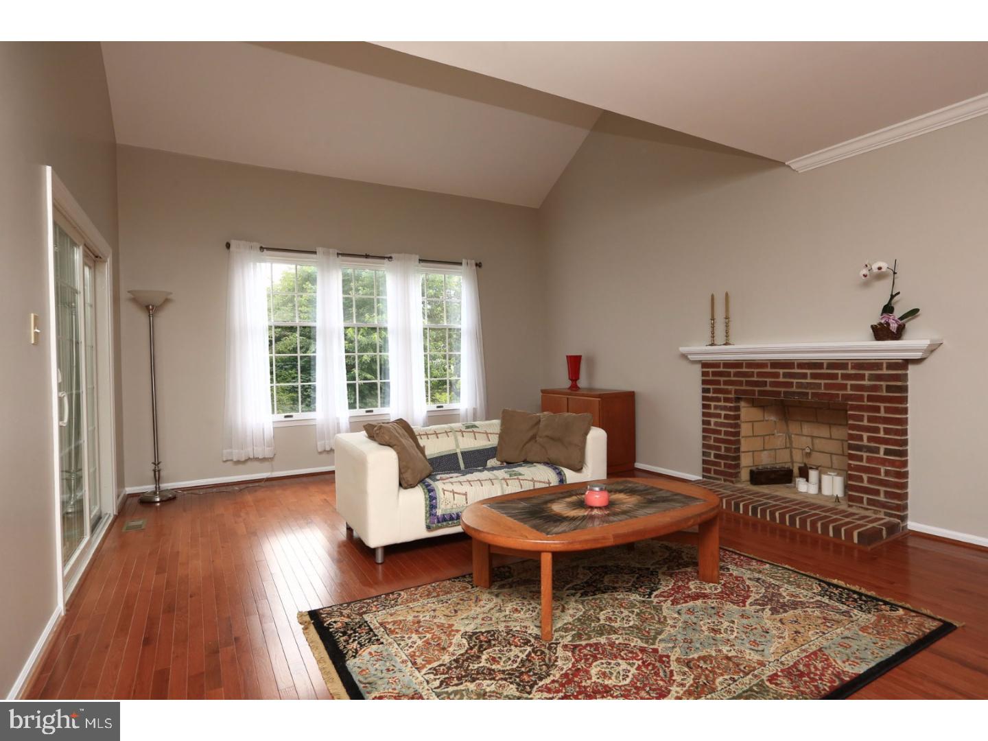 802 Country Road Downingtown, PA 19335 - Photo 10 of 25 Gallery Image 10