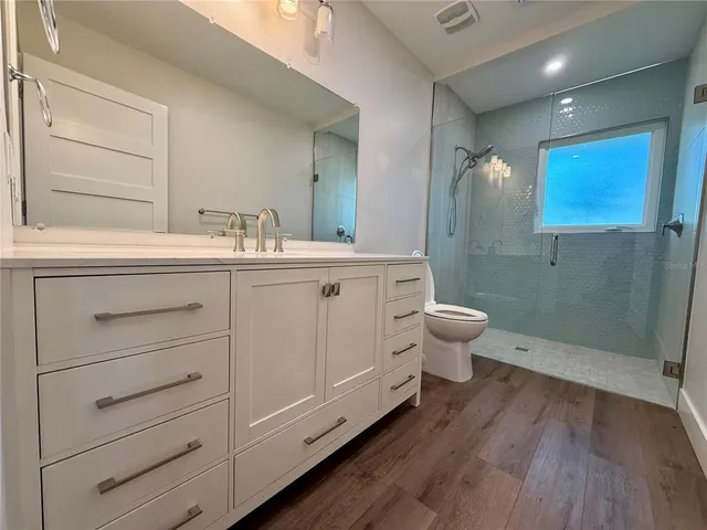 $1,795,000 | 3231 East Forest Lake Drive, Sarasota, FL 34232