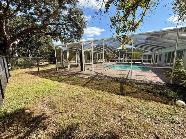$1,795,000 | 3231 East Forest Lake Drive, Sarasota, FL 34232