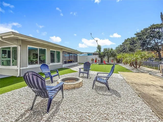 $3,800 | 572 Baywood Drive North, Dunedin, FL 34698