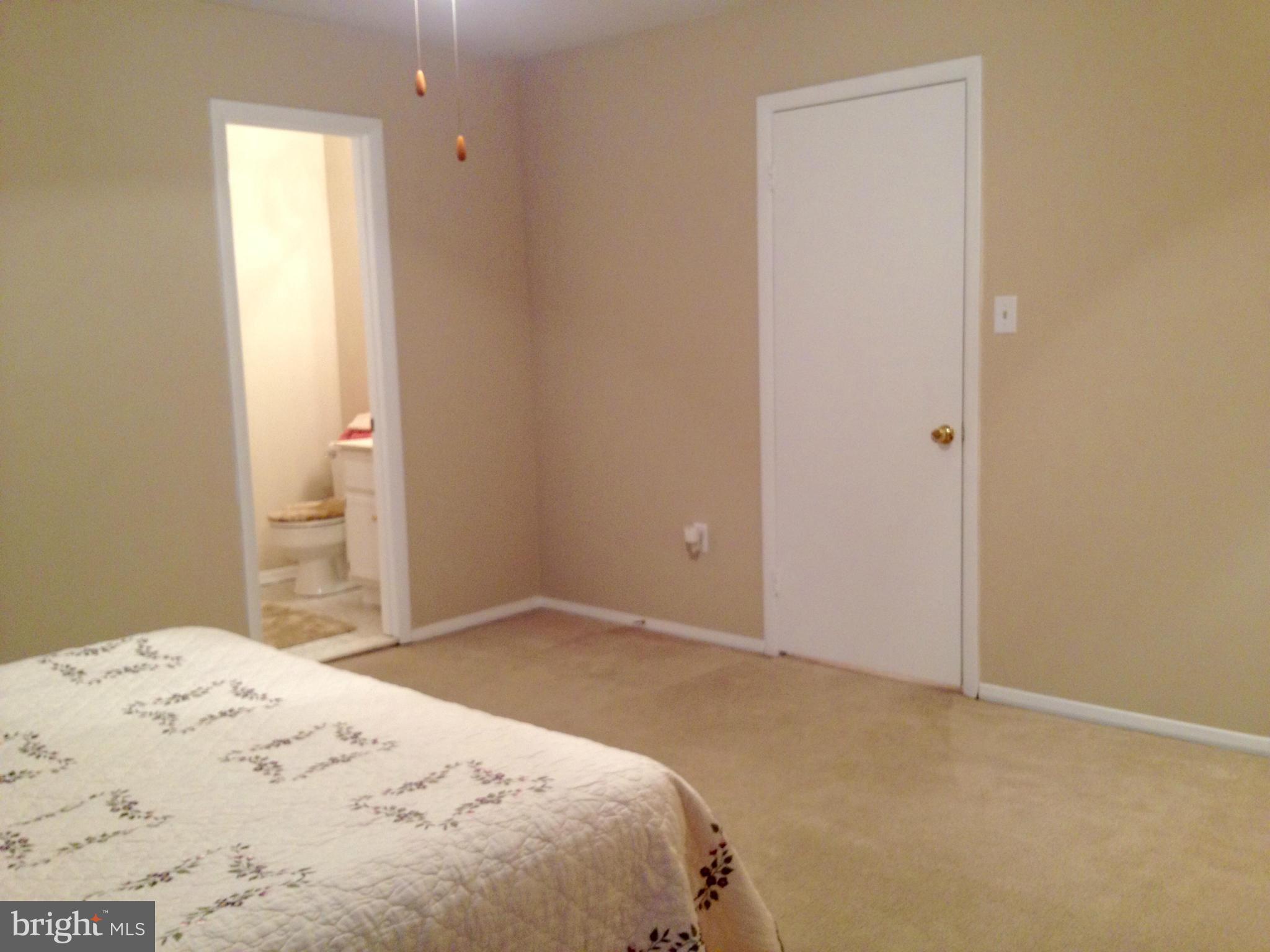 28 Heather Hill Road Catonsville, MD 21228 - Photo 12 of 30 Master Bedroom boasts Full Bath