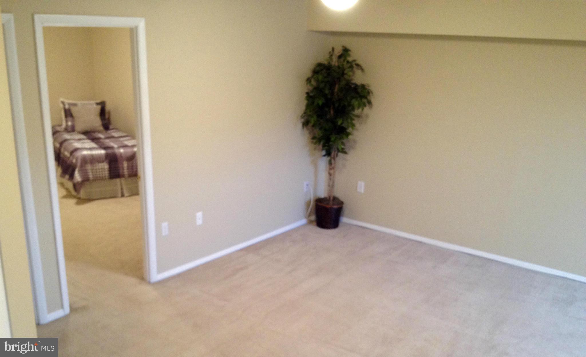 28 Heather Hill Road Catonsville, MD 21228 - Photo 21 of 30 Lower Level Rec Room