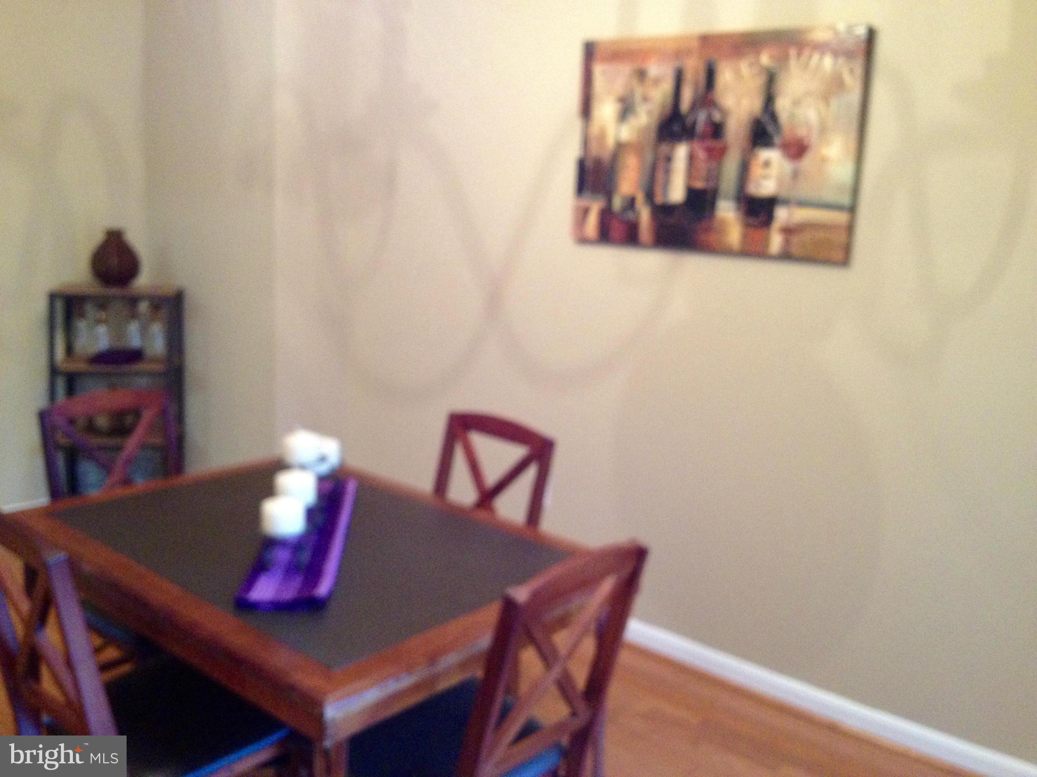 28 Heather Hill Road Catonsville, MD 21228 - Photo 6 of 30 Dining Room (14x10)