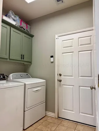 $325,000 | 1607 Ave I Northwest, Childress, TX 79201