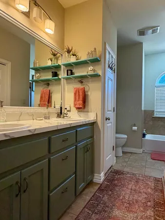 $325,000 | 1607 Ave I Northwest, Childress, TX 79201