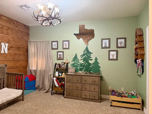 $325,000 | 1607 Ave I Northwest, Childress, TX 79201