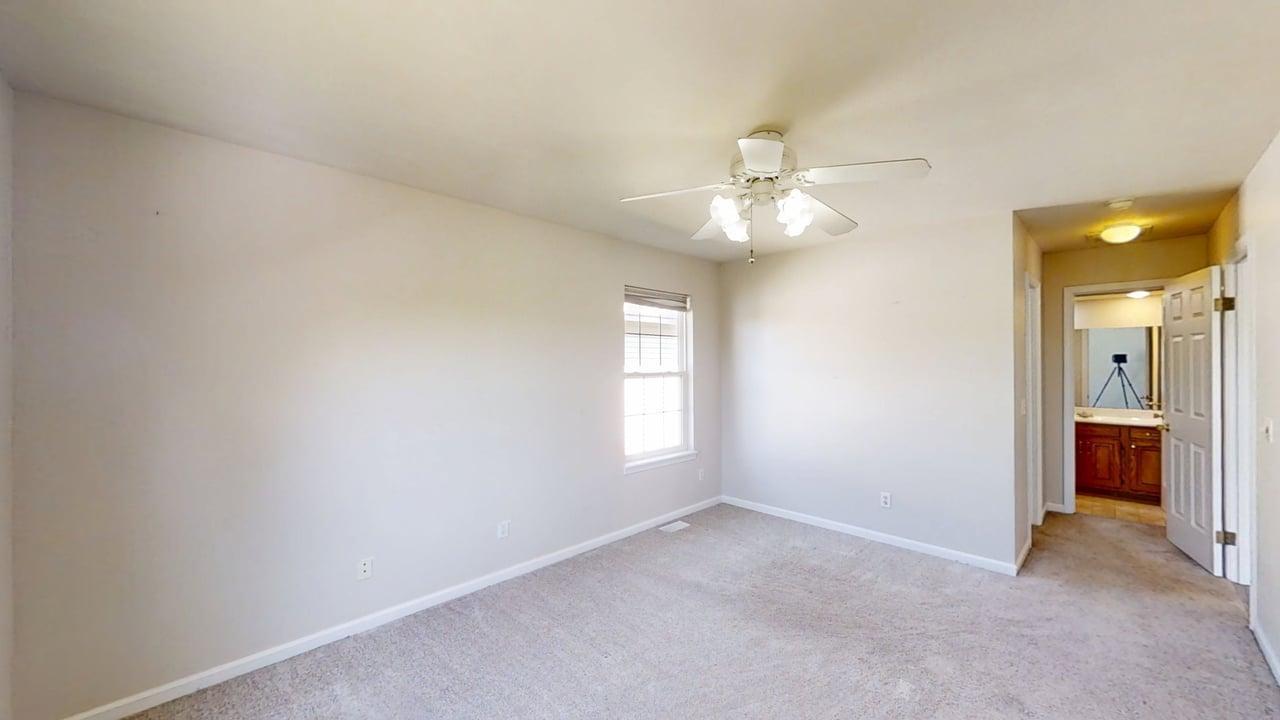 615 Erin Drive Champaign, IL 61822 - Photo 13 of 38