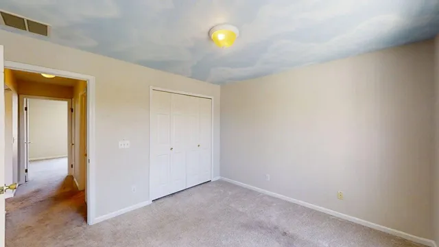 $229,900 | 615 Erin Drive, Champaign, IL 61822