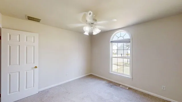 $229,900 | 615 Erin Drive, Champaign, IL 61822