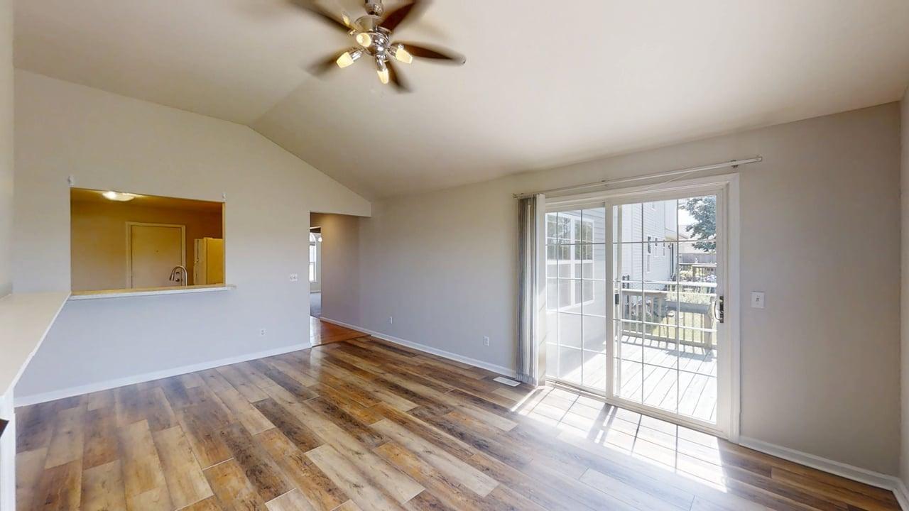 615 Erin Drive Champaign, IL 61822 - Photo 7 of 38