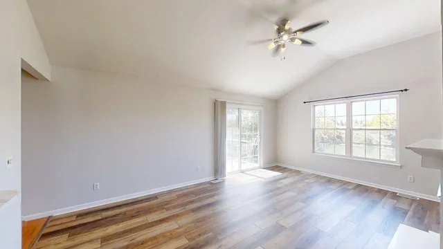 $229,900 | 615 Erin Drive, Champaign, IL 61822