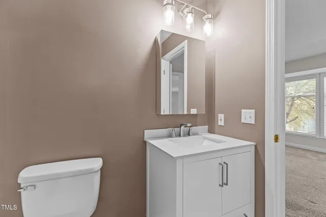 $310,000 | 1011 Nicholwood Drive, Unit 209, Raleigh, NC 27605