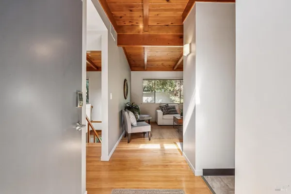 $1,100,000 | 215 Bungalow Avenue, San Rafael, CA 94901