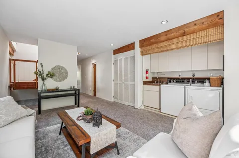 $1,100,000 | 215 Bungalow Avenue, San Rafael, CA 94901