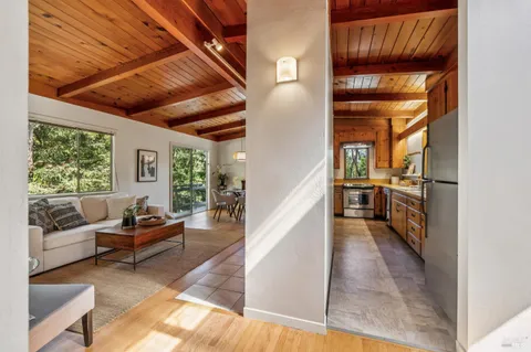 $1,100,000 | 215 Bungalow Avenue, San Rafael, CA 94901