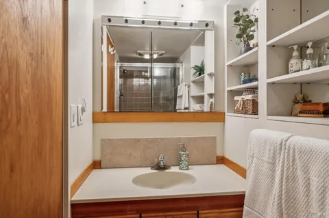 $1,100,000 | 215 Bungalow Avenue, San Rafael, CA 94901