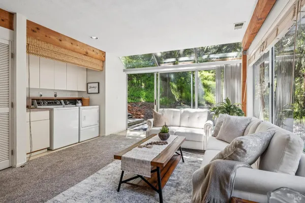 $1,100,000 | 215 Bungalow Avenue, San Rafael, CA 94901