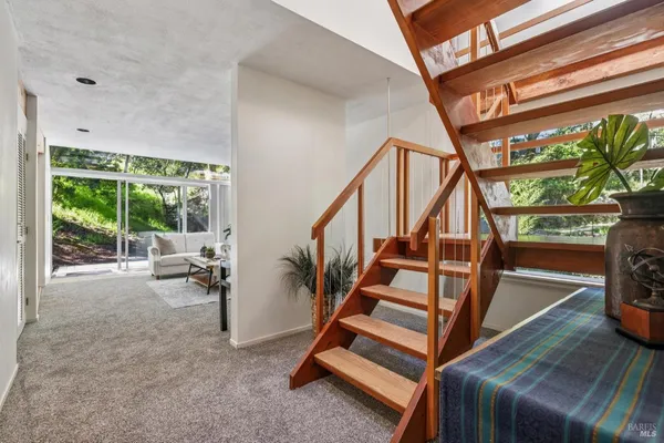 $1,100,000 | 215 Bungalow Avenue, San Rafael, CA 94901