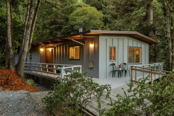 $1,100,000 | 215 Bungalow Avenue, San Rafael, CA 94901