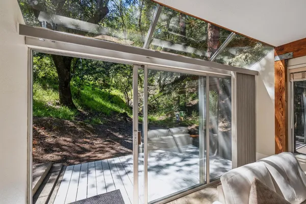 $1,100,000 | 215 Bungalow Avenue, San Rafael, CA 94901