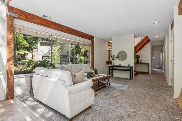 $1,100,000 | 215 Bungalow Avenue, San Rafael, CA 94901