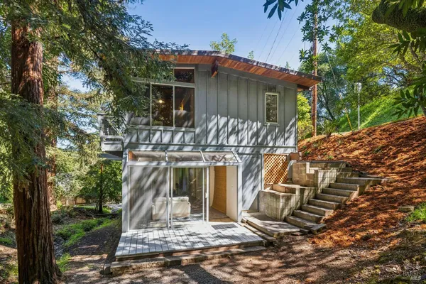 $1,100,000 | 215 Bungalow Avenue, San Rafael, CA 94901