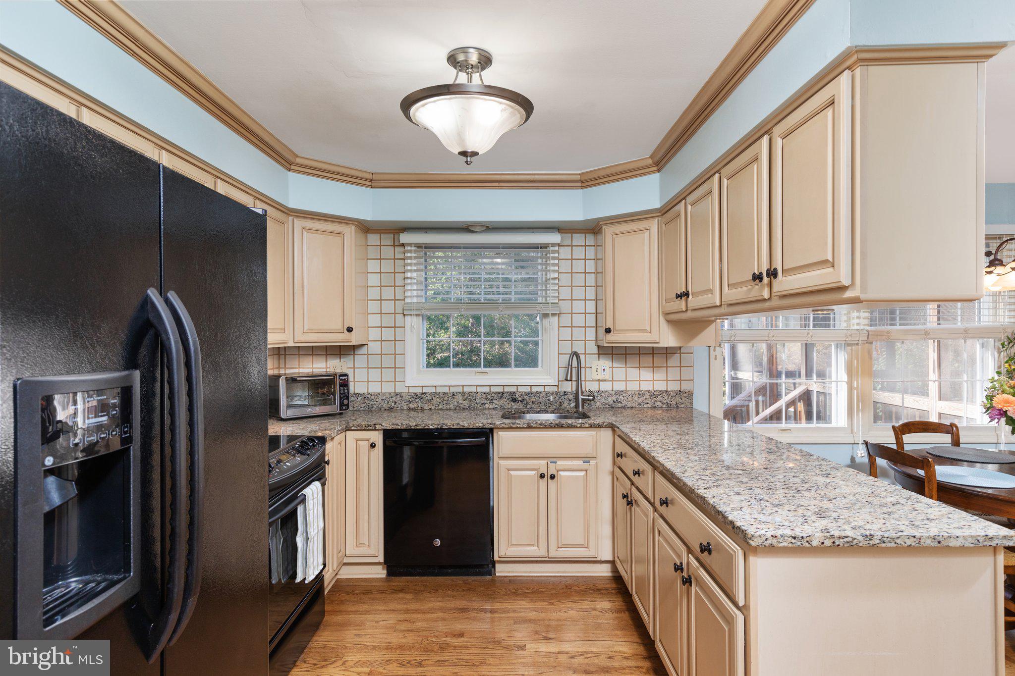 2708 Soapstone Drive Reston, VA 20191 - Photo 6 of 62 Gallery Image 6