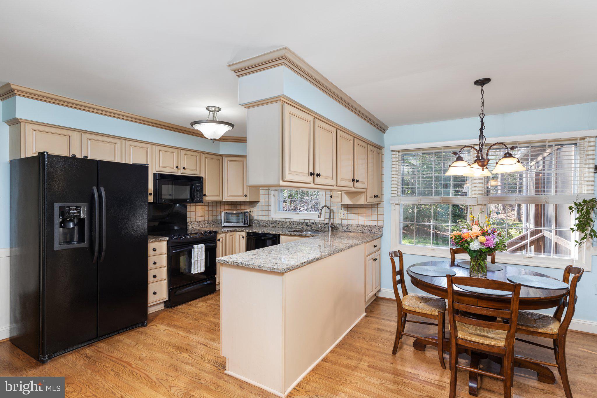 2708 Soapstone Drive Reston, VA 20191 - Photo 7 of 62 Gallery Image 7