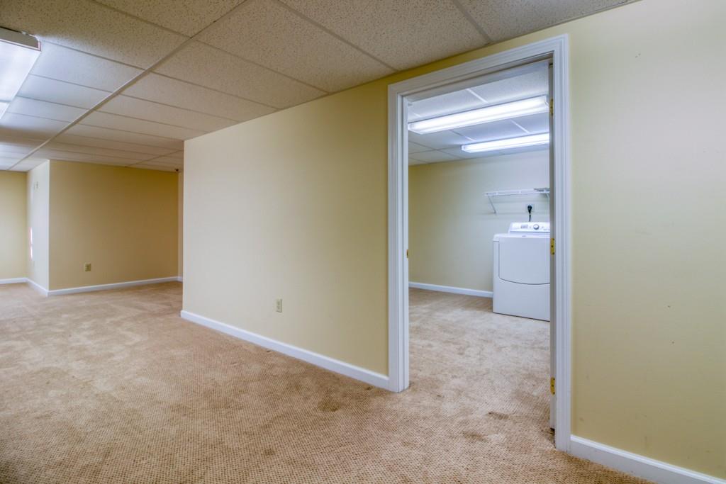 80 Crooked Ledge Road Southampton, MA 01073 - Photo 28 of 35