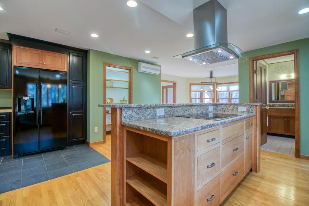 80 Crooked Ledge Road Southampton, MA 01073 - Photo 10 of 35