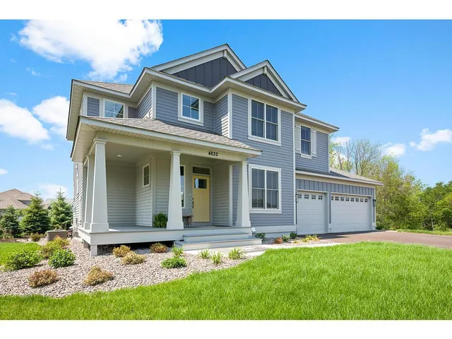 $995,000 | 4632 Fable Road North, Hugo, MN 55038