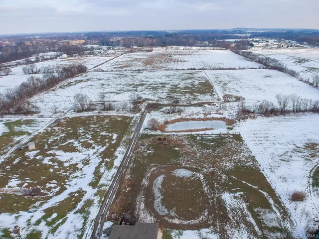 $880,000 | 59412 County Road 1, Elkhart, IN 46517