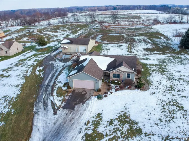 $880,000 | 59412 County Road 1, Elkhart, IN 46517