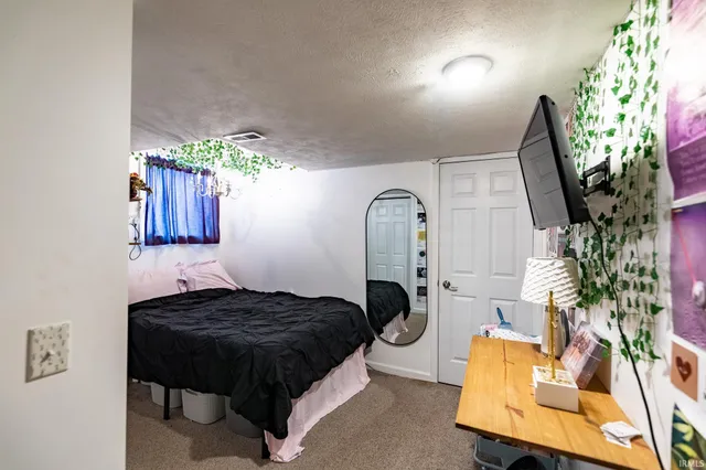 $880,000 | 59412 County Road 1, Elkhart, IN 46517