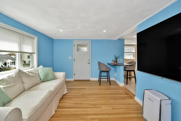 $4,650 | 38 Grassmere Road, Boston, MA 02136