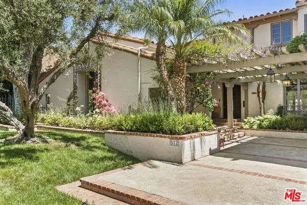 $30,000 | 512 North Palm Drive, Beverly Hills, CA 90210