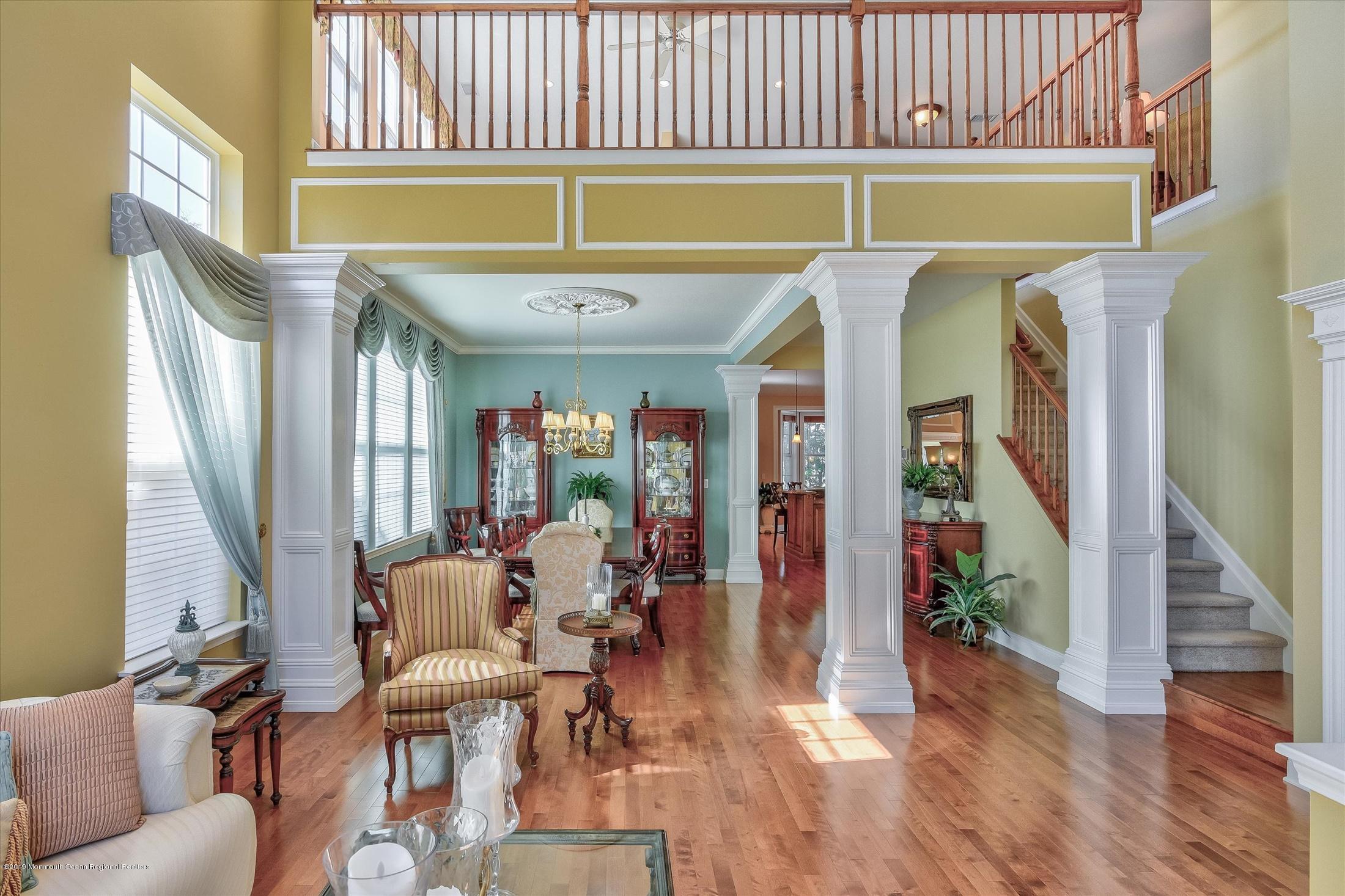 47 Portchester Drive Jackson, NJ 08527 - Photo 3 of 46 a view of a livingroom with furniture window and wooden floor