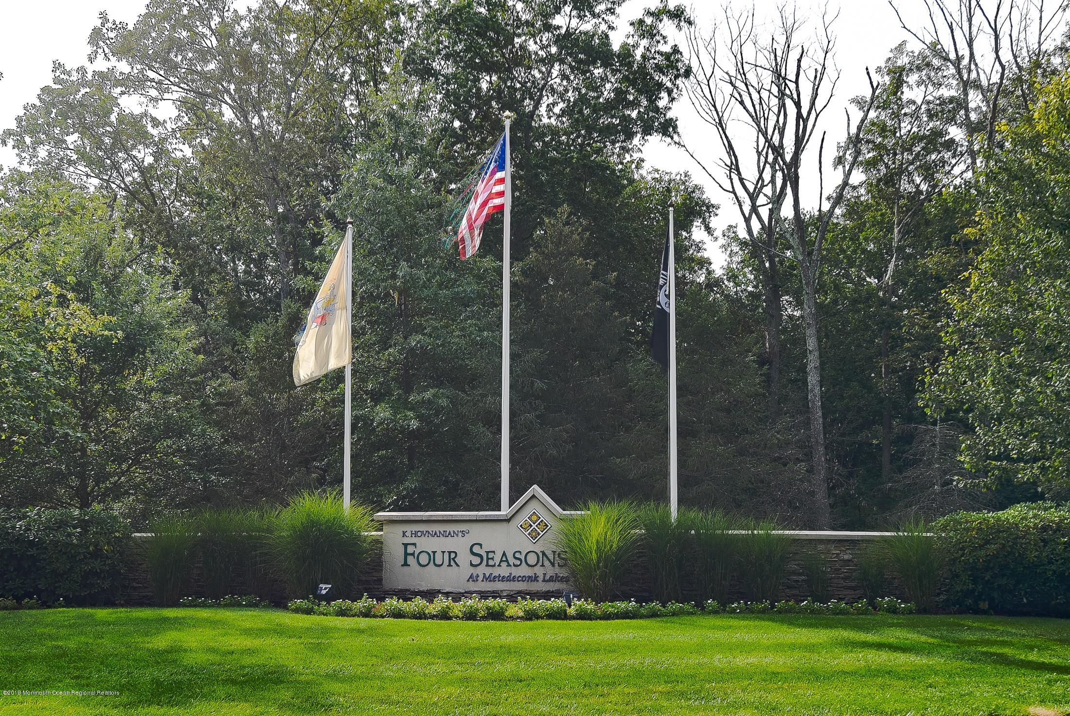 47 Portchester Drive Jackson, NJ 08527 - Photo 46 of 46 a view of a park