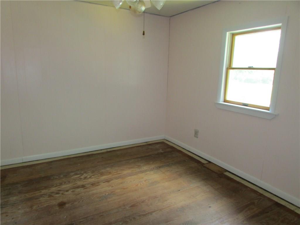 3008 Ellwood Road New Castle, PA 16101 - Photo 11 of 16 Gallery Image 11