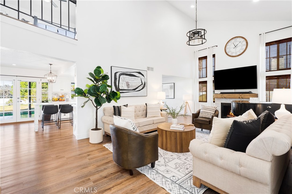 2416 Hialeah Circle Norco, CA 92860 - Photo 7 of 71 2416 Hialeah Circle Living Room