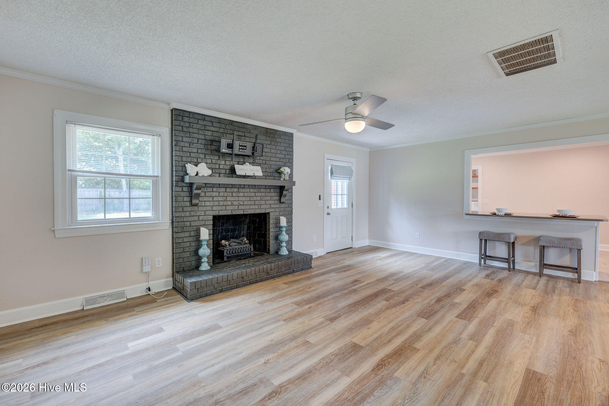 617 Windemere Road Wilmington, NC 28405 - Photo 6 of 57 617WindemereRoad-13