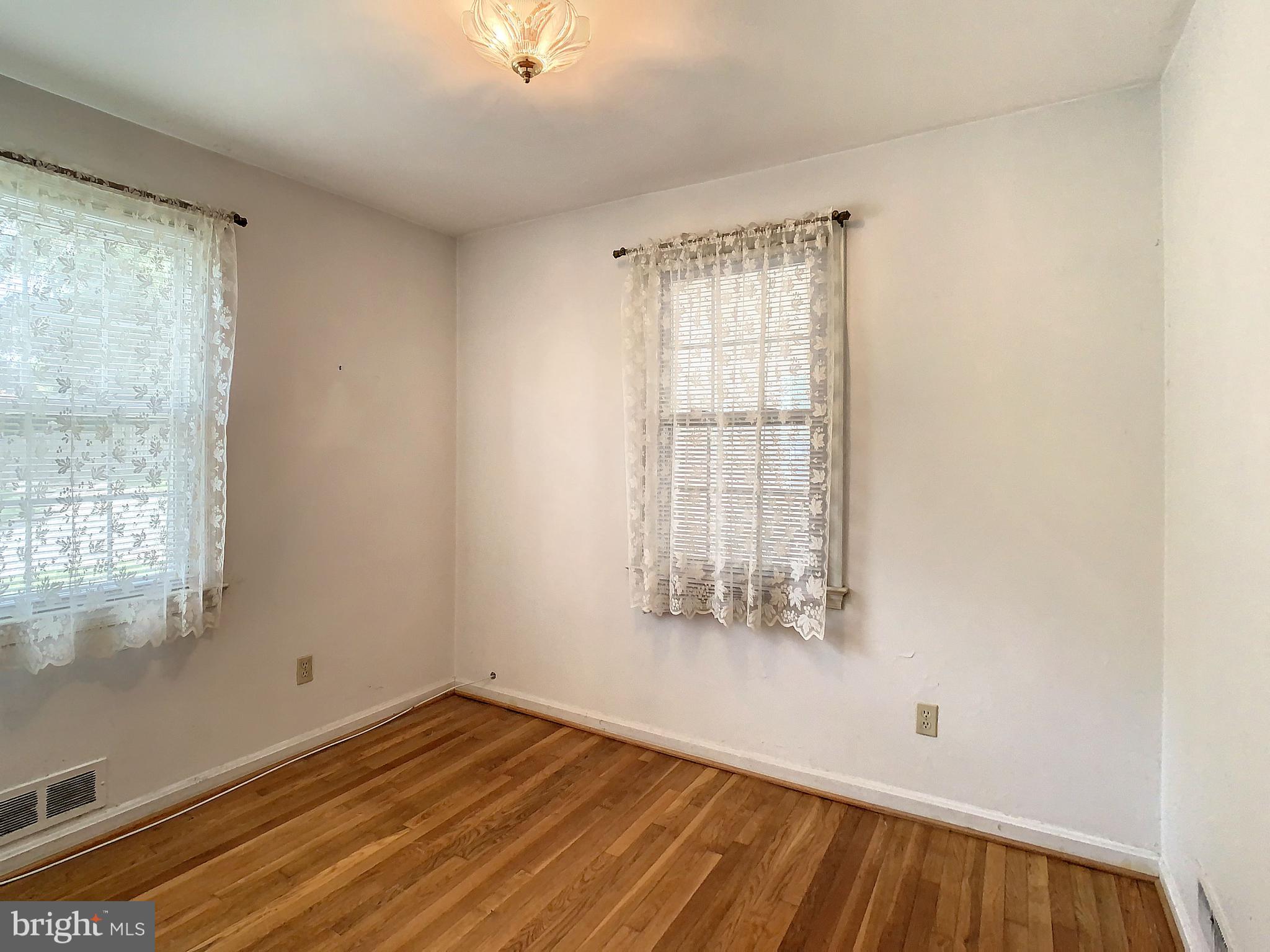 9506 Boyer Place Silver Spring, MD 20910 - Photo 10 of 35 Main Floor Bedroom/Office
