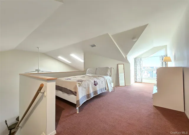 $449,999 | 47 Anchor Street, Unit Y, Freeport, NY 11520