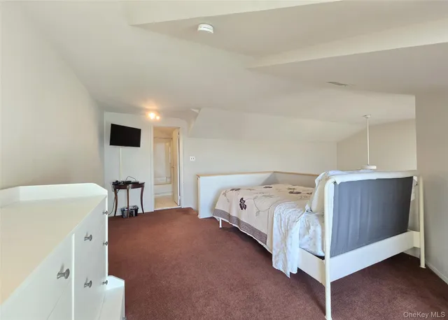 $449,999 | 47 Anchor Street, Unit Y, Freeport, NY 11520